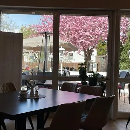 Freigeist • & Brasserie Vendégház 3*